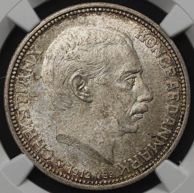 修遠堂世界钱币第105期，马年首拍 - NGC MS64 1912年丹麦国王更迭纪念2克朗银币 15g，含银80%