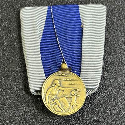 西秦中古拍卖第七十七期 2026马年新春专场 本场拍品年初九发出 - 荷兰二战空军防护奖章 礼服挂板 于1949年设立，授予二战期间在空军防护空队服役的人员