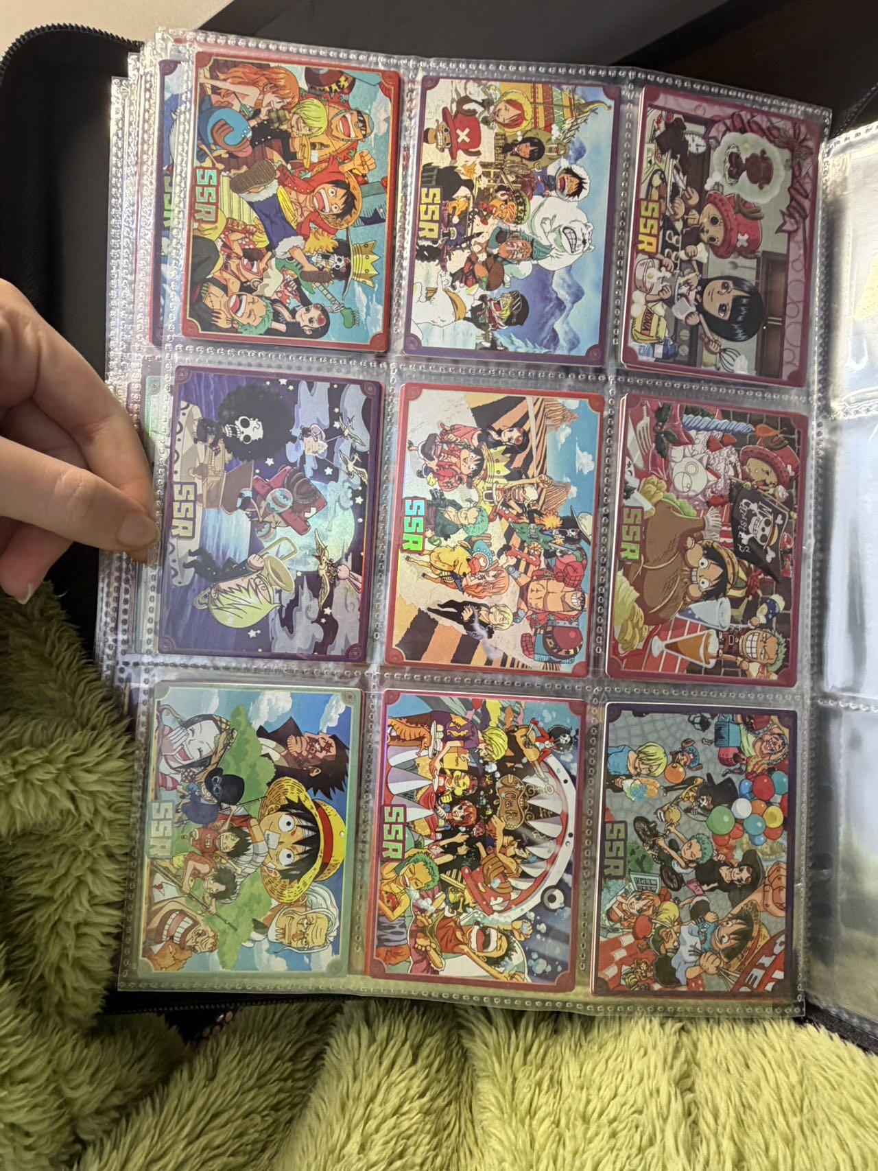 麦趣喜第二场(2月12号周四晚上20点截拍，专注买家市场，福利拉满)  【已绝版】海贼王整本卡册一本 送皮质卡册 品相完好