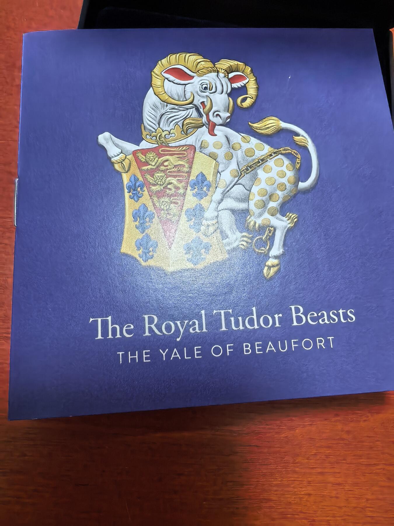 长老汇蛇年精选第一百场拍卖 2023英国都铎王朝的神兽之博福特的耶鲁精制银币，1盎司999银，盒证全，5000枚