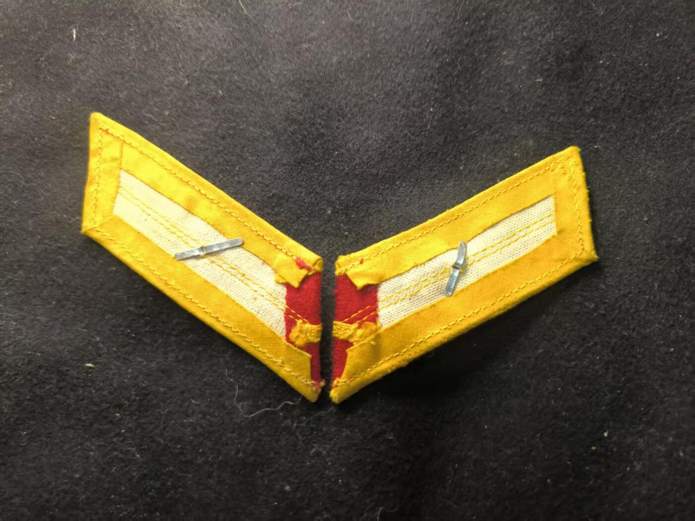 （450件拍品！制服徽章盛宴）罗岚⭐爱藏⭐年前甄选大拍场-店主清仓处理-分享拍场额外现金红包（实体经营）