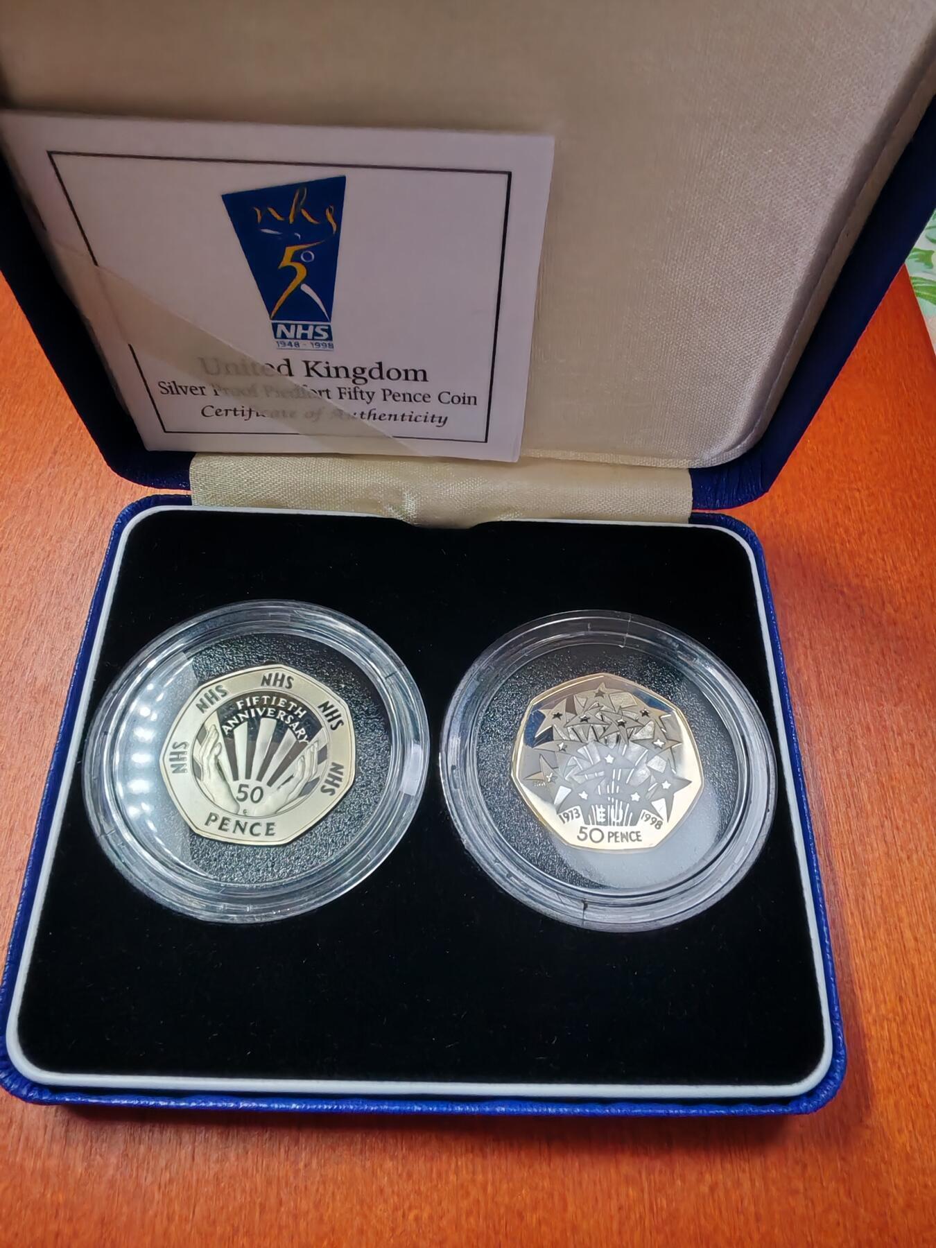 长老汇蛇年精选第一百场拍卖 1998英国2枚50便士精制加厚银币套装，共32克925银，盒证全，各1万枚