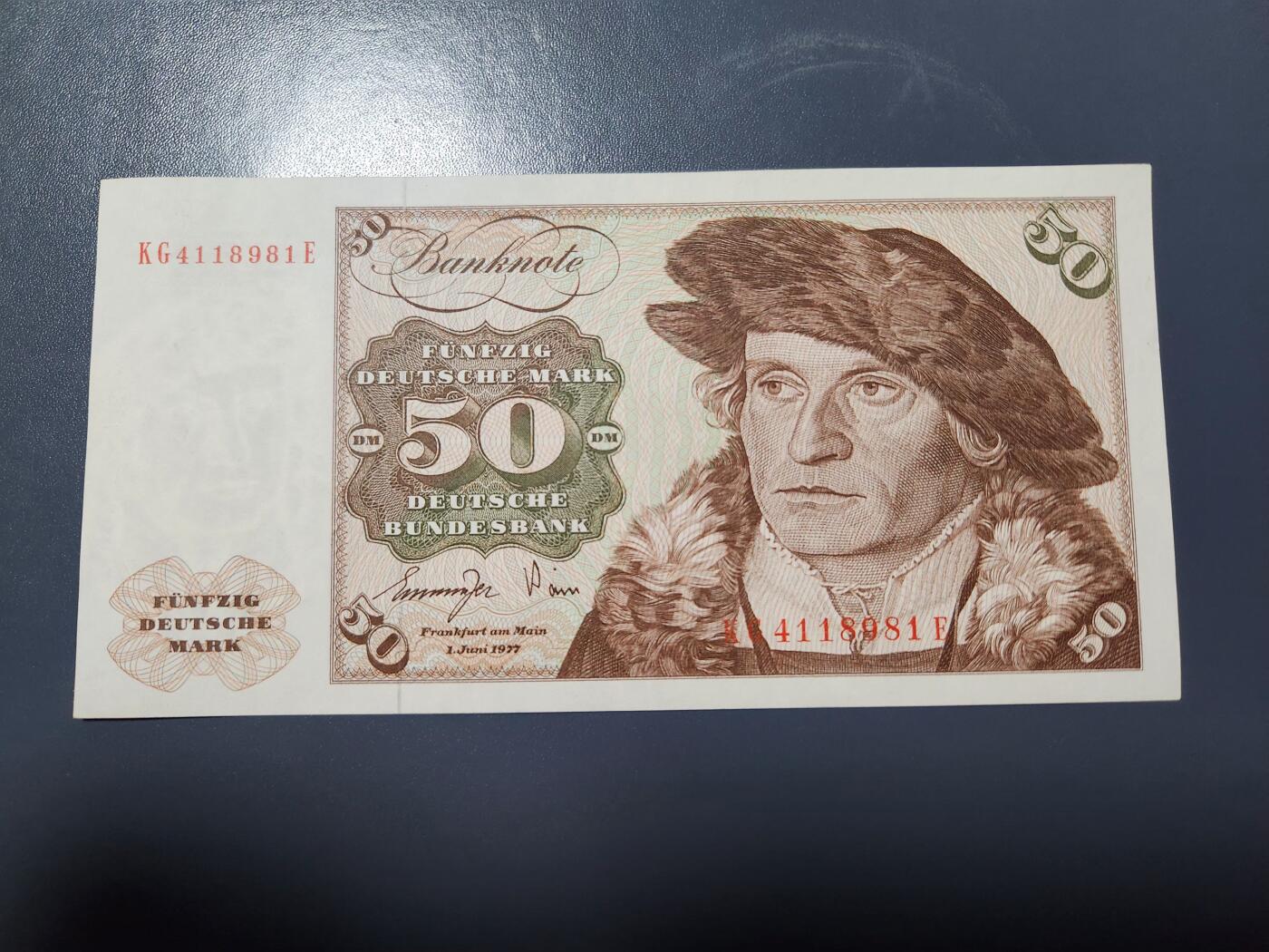 2月11号晚上8点 外国纸币自动截拍第24场