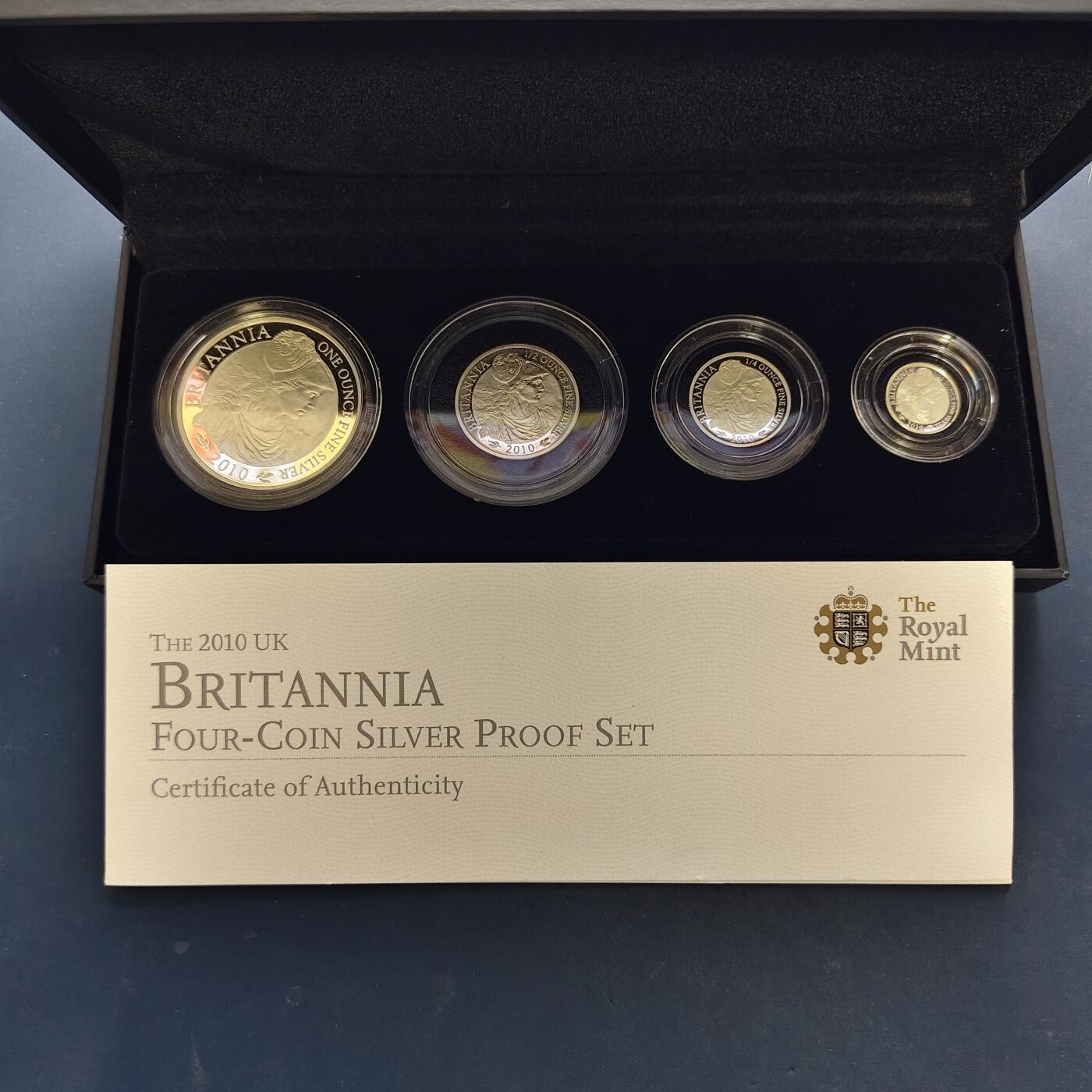 【全场包邮】纯粹捡漏拍503场 【少见】英国2010年不列颠尼亚女神精制4枚全银套币【40毫米32.45克92.5%+27毫米16.22克92.5%+22毫米8.31克92.5%+16.5毫米3.24克92.5%】-盒证全-量3500