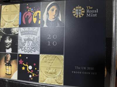 长老汇马年精选第七场拍卖 - 2010英国精制币13枚，盒证全