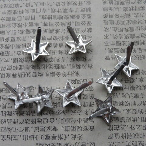 未使用58（55）校尉官通用领章星星8个一组（铝质）