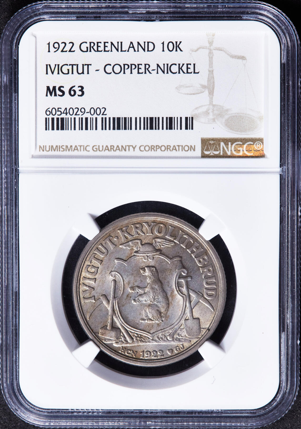 【俄甄集藏】马年新春第一拍 2026年(048)02-25星期三 晚 19:30 全场包邮 丹属格陵兰1922年纪念开发重晶石矿10克朗纪念币，NGC MS63，发行后不久大量收回，好品少见，原光状态