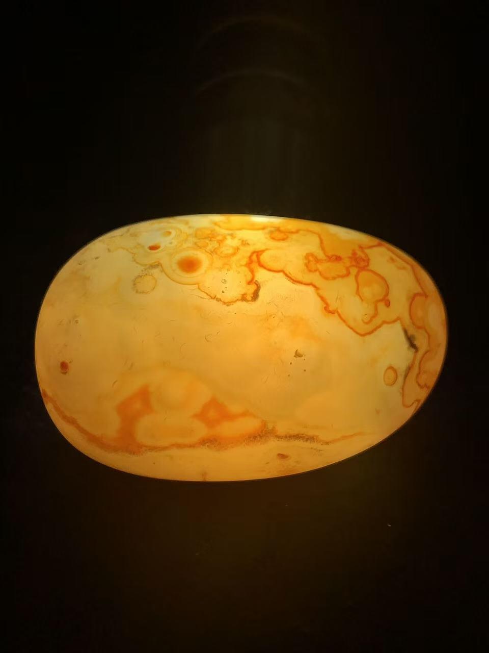 放福利！精美缠丝玛瑙原石一块！