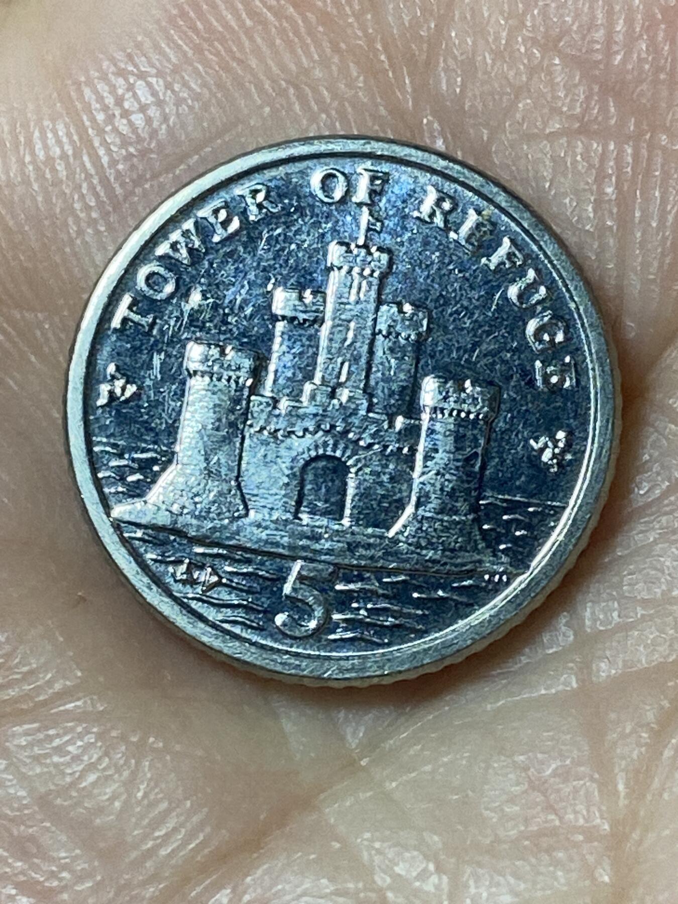 2026年第二十四场(总第一百九十三场）外国好品散币场(免佣金) 英属马恩岛🇮🇲2014年5便士(伊丽莎白二世老年第三套第二版，有磁版)