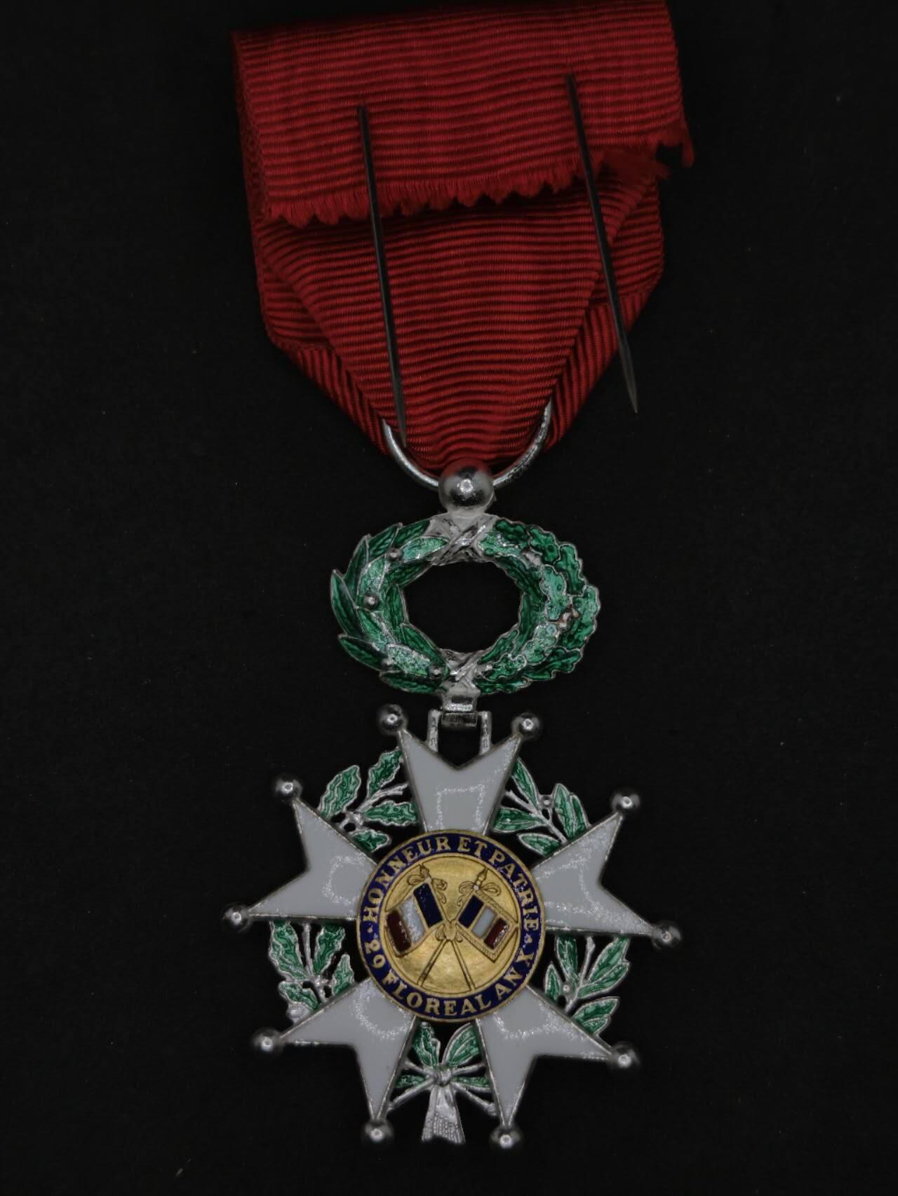 凯旋世界勋赏（第22期新年大拍）（欢迎送拍）（对拍品有疑问请询问客服，不接受到手刀，出价默认拍品品相。请认真阅读拍卖规则！出价默认已认可！）（收到货请录制开箱视频，无视频概不处理问题。）