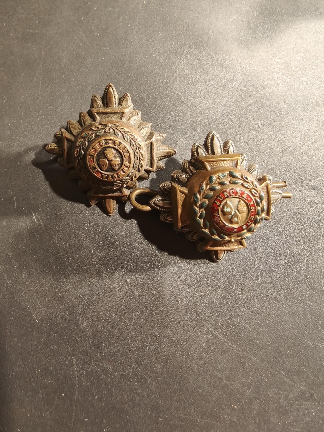 老王徽章第182期 英国军衔配饰一组     巴斯星    一战时期