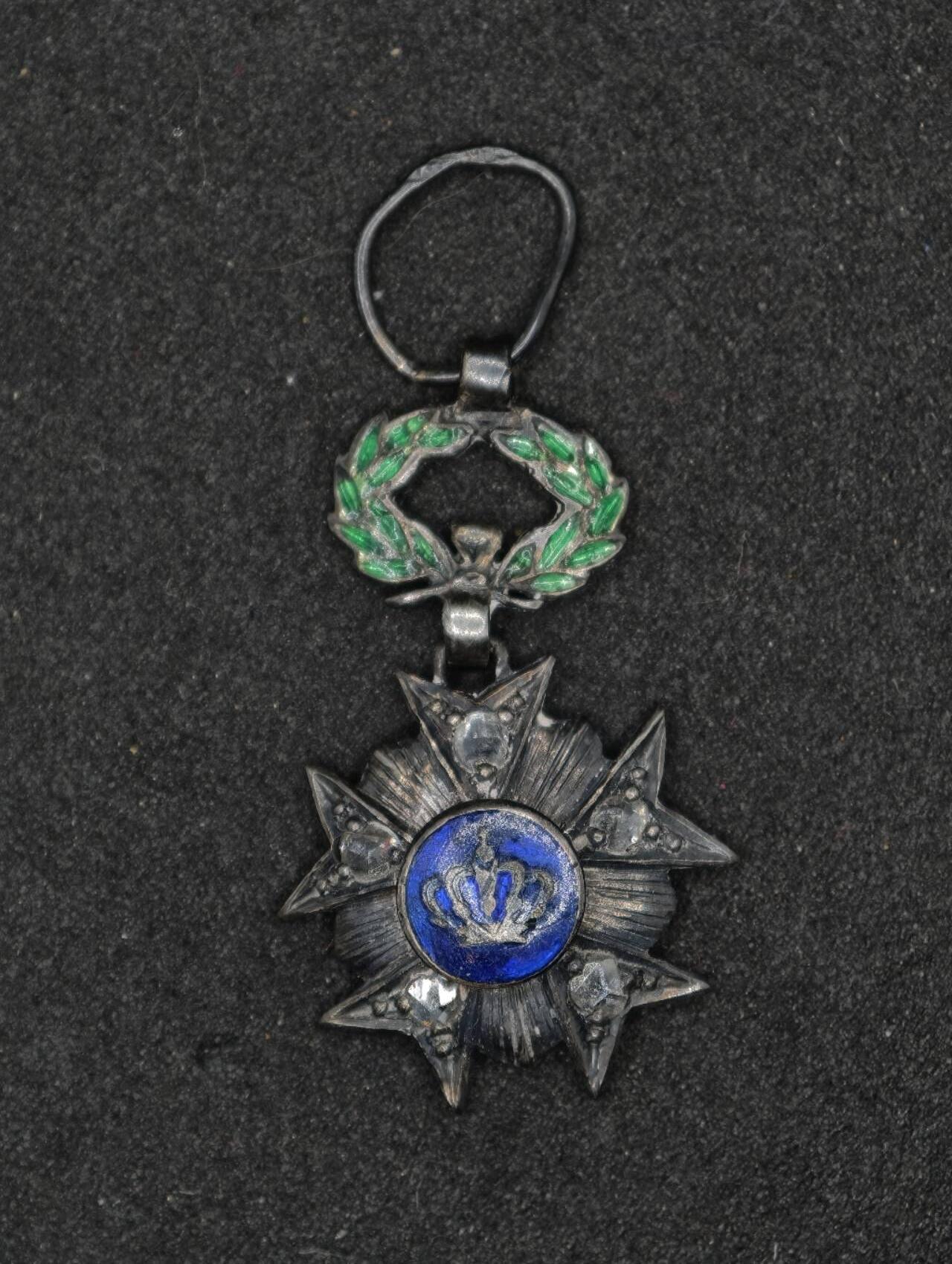 凯旋世界勋赏（第22期新年大拍）（欢迎送拍）（对拍品有疑问请询问客服，不接受到手刀，出价默认拍品品相。请认真阅读拍卖规则！出价默认已认可！）（收到货请录制开箱视频，无视频概不处理问题。）