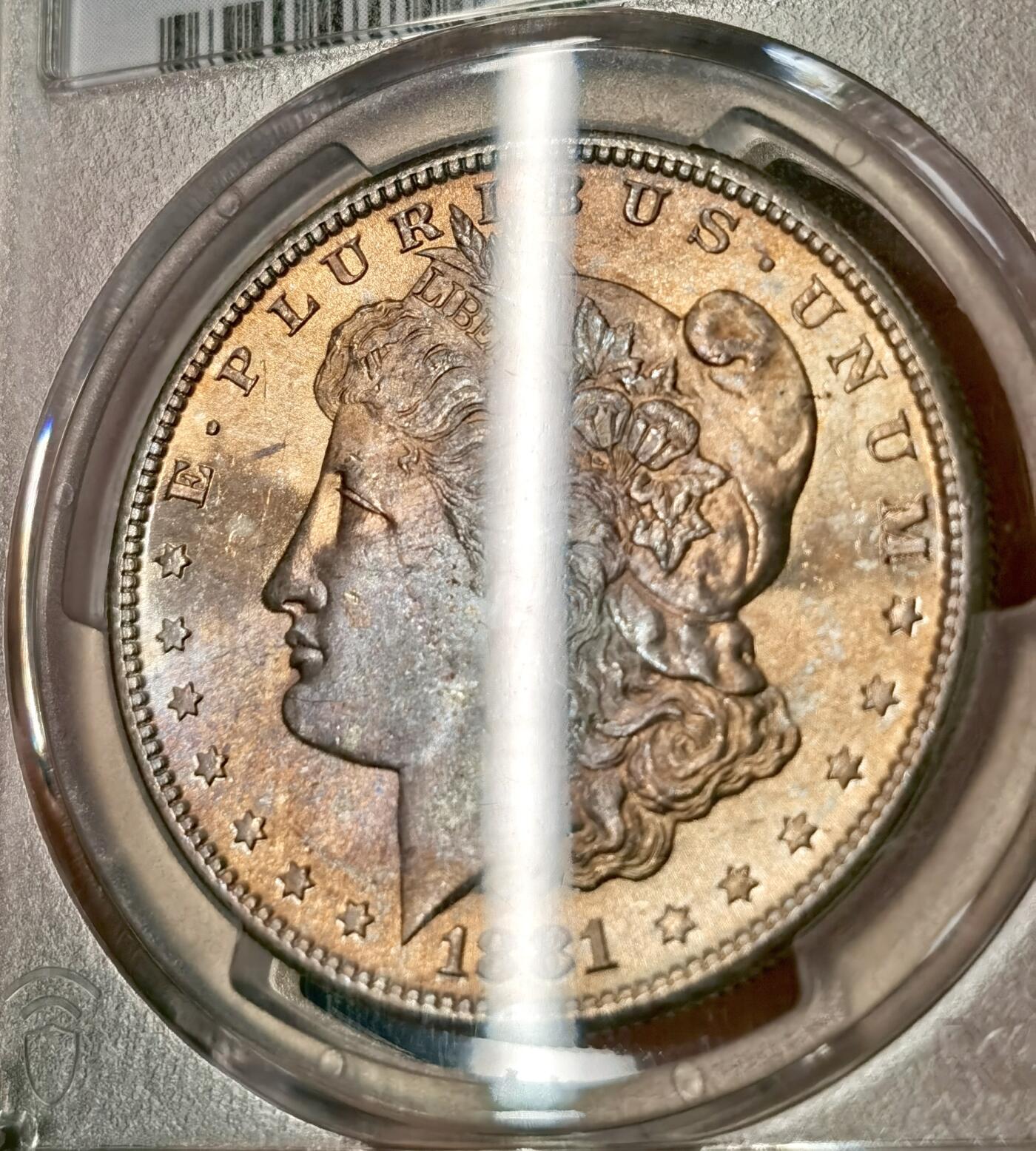 “福币呈祥”新年甄品场（直播拍卖）甄臻铺-世界币章拍卖（第50期），送拍享返佣金等优惠多多 PCGS MS65 美国 1881年S版 摩根$1大银币 双面通体黄油彩包浆 高涨品种