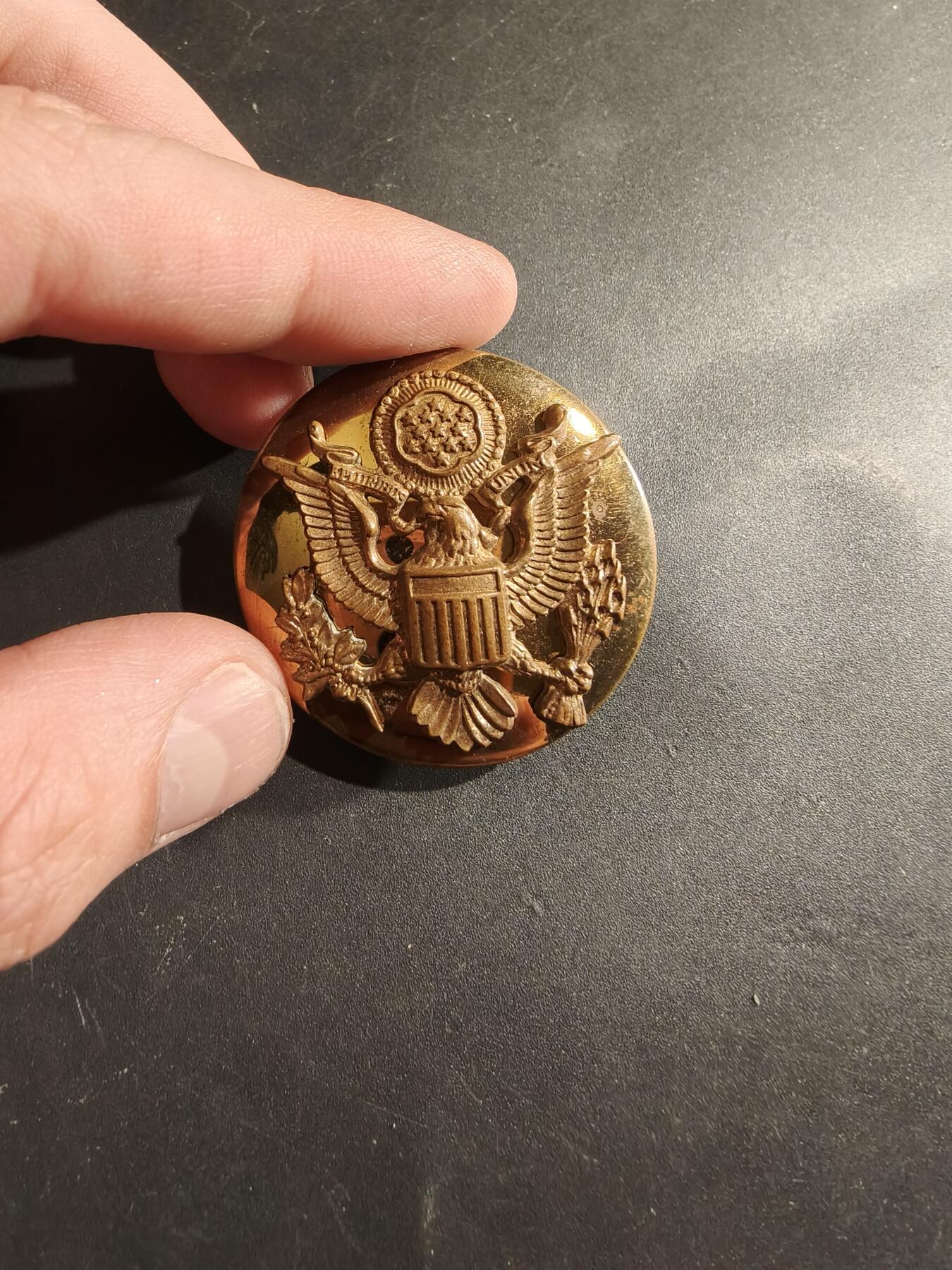 老王徽章第182期 美国陆军大檐帽帽徽   带梅耶厂厂标