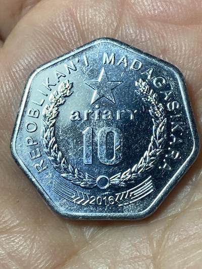 2026年第二十四场(总第一百九十三场）外国好品散币场(免佣金) - 马达加斯加🇲🇬2016年10阿里亚里