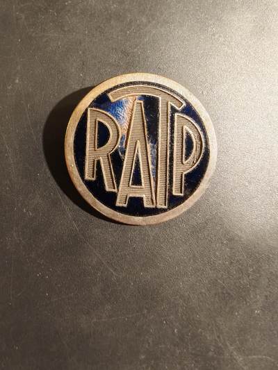 老王徽章第182期 - 法国纪念章