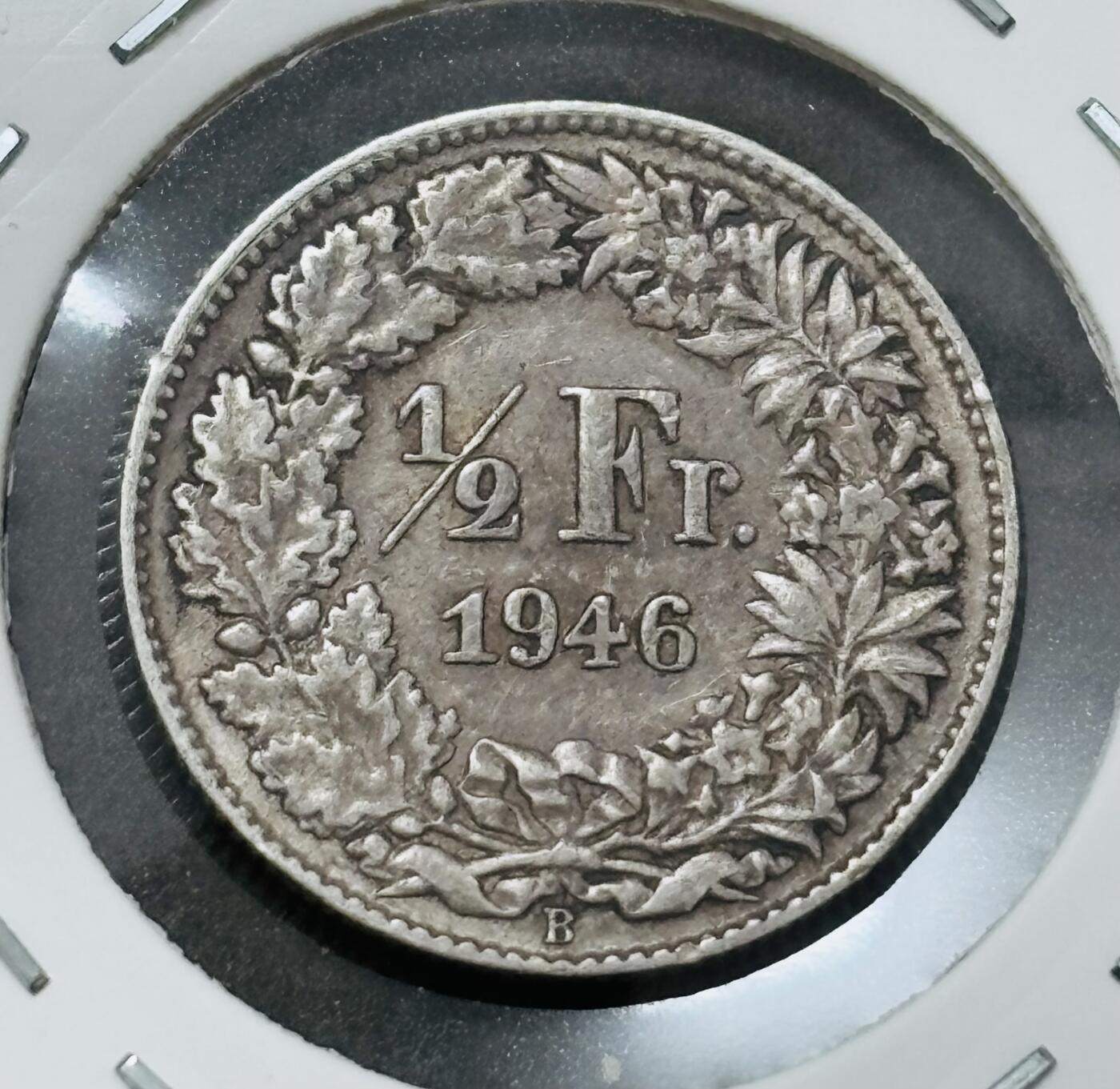 【金马踏春，泉马奔腾】2026 年新年贺岁场，（定于年初五接财神截拍）祝各位老板马到成功，马上有钱，愿岁岁平安喜乐顺遂 美品 1946 年瑞士 1/2 法郎银币，2.5 克 835 银