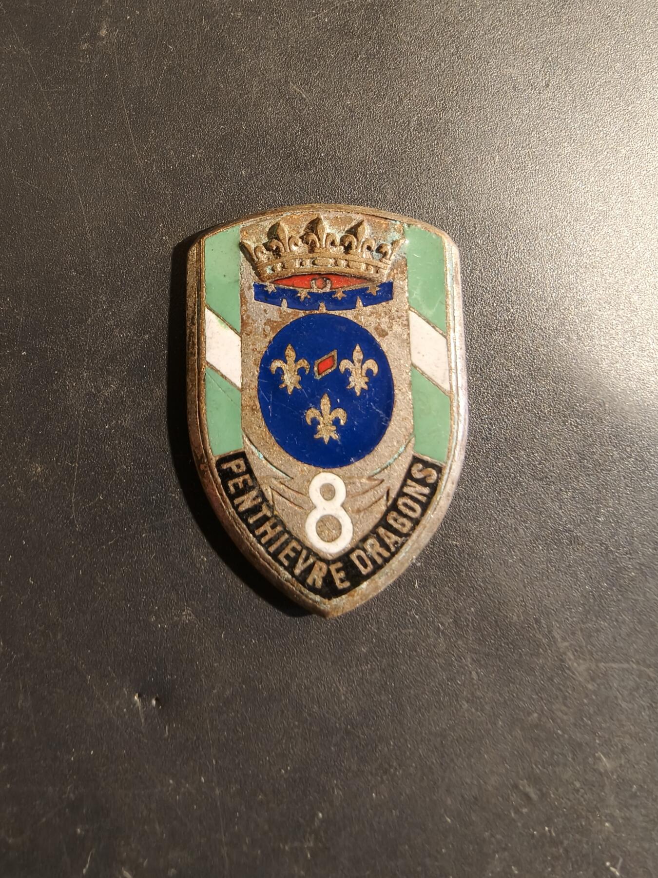 老王徽章第182期 法国陆军第8龙骑兵团证章