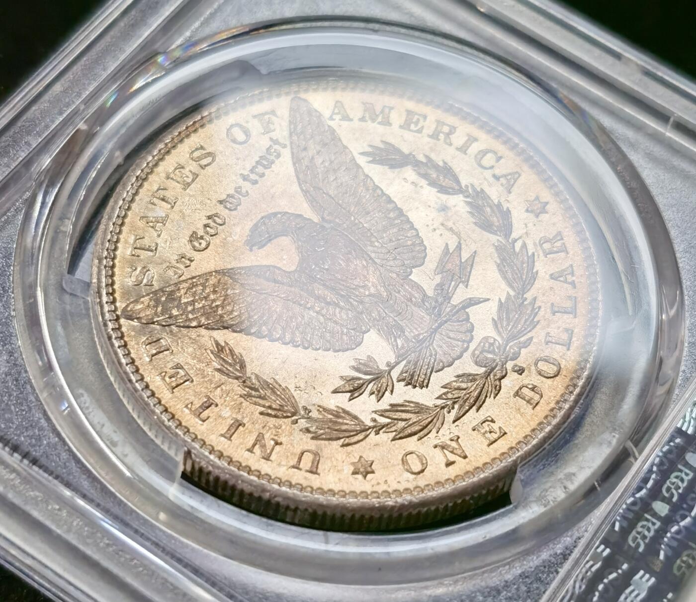 “福币呈祥”新年甄品场（直播拍卖）甄臻铺-世界币章拍卖（第50期），送拍享返佣金等优惠多多 PCGS MS65 美国 1881年S版 摩根$1大银币 双面通体黄油彩包浆 高涨品种