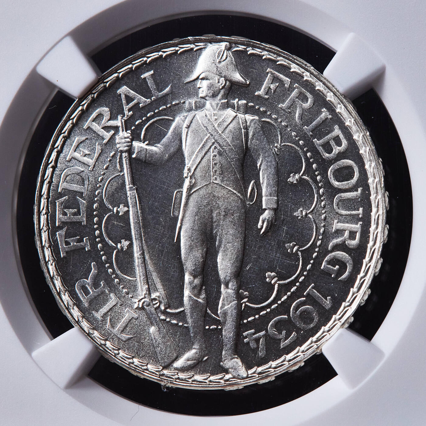 【俄甄集藏】马年新春第一拍 2026年(048)02-25星期三 晚 19:30 全场包邮