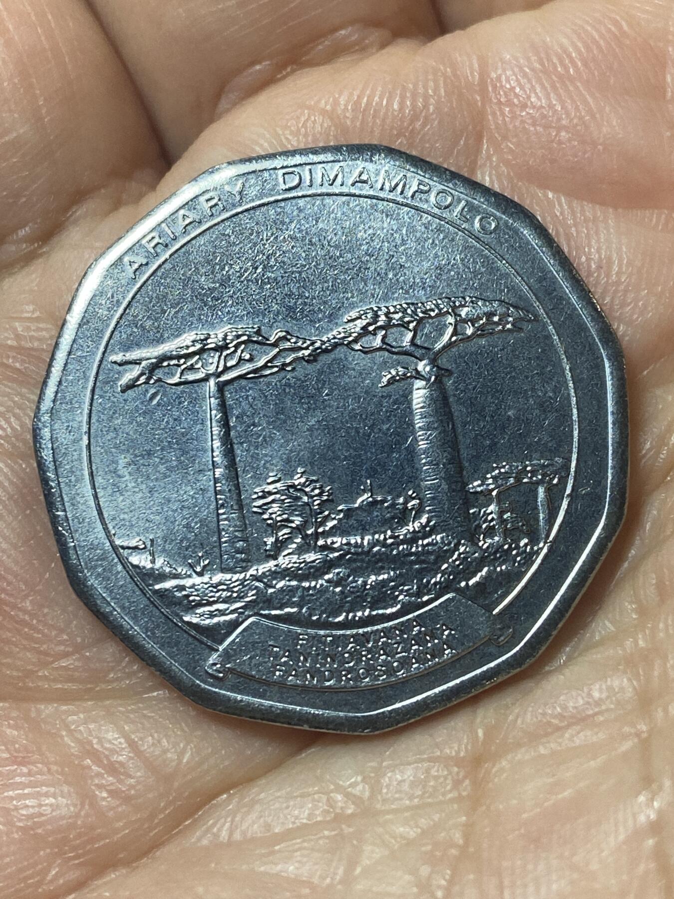 2026年第二十四场(总第一百九十三场）外国好品散币场(免佣金) 马达加斯加🇲🇬2021年50阿里亚里