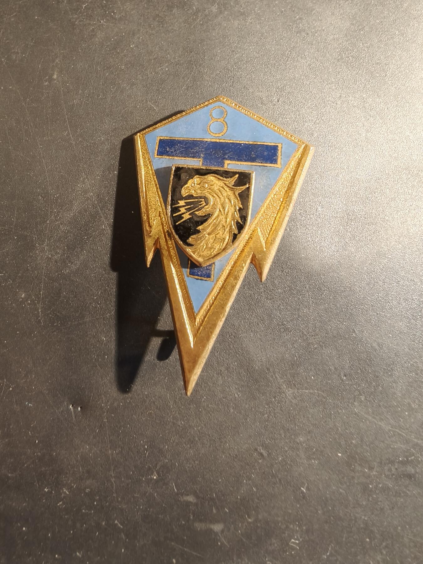 老王徽章第182期 法国第8通信团证章