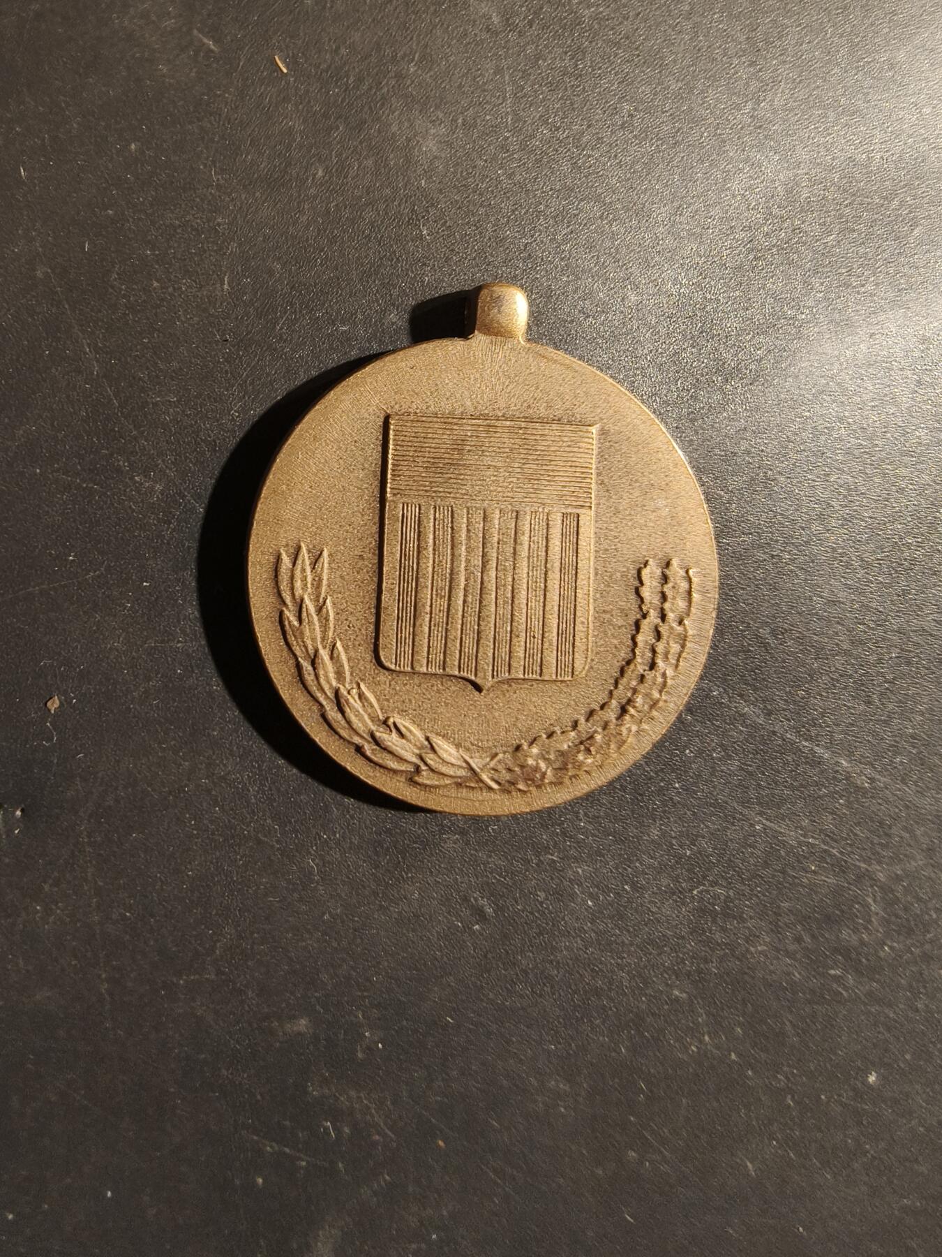 老王徽章第182期 美国国防服役奖章   无绶带