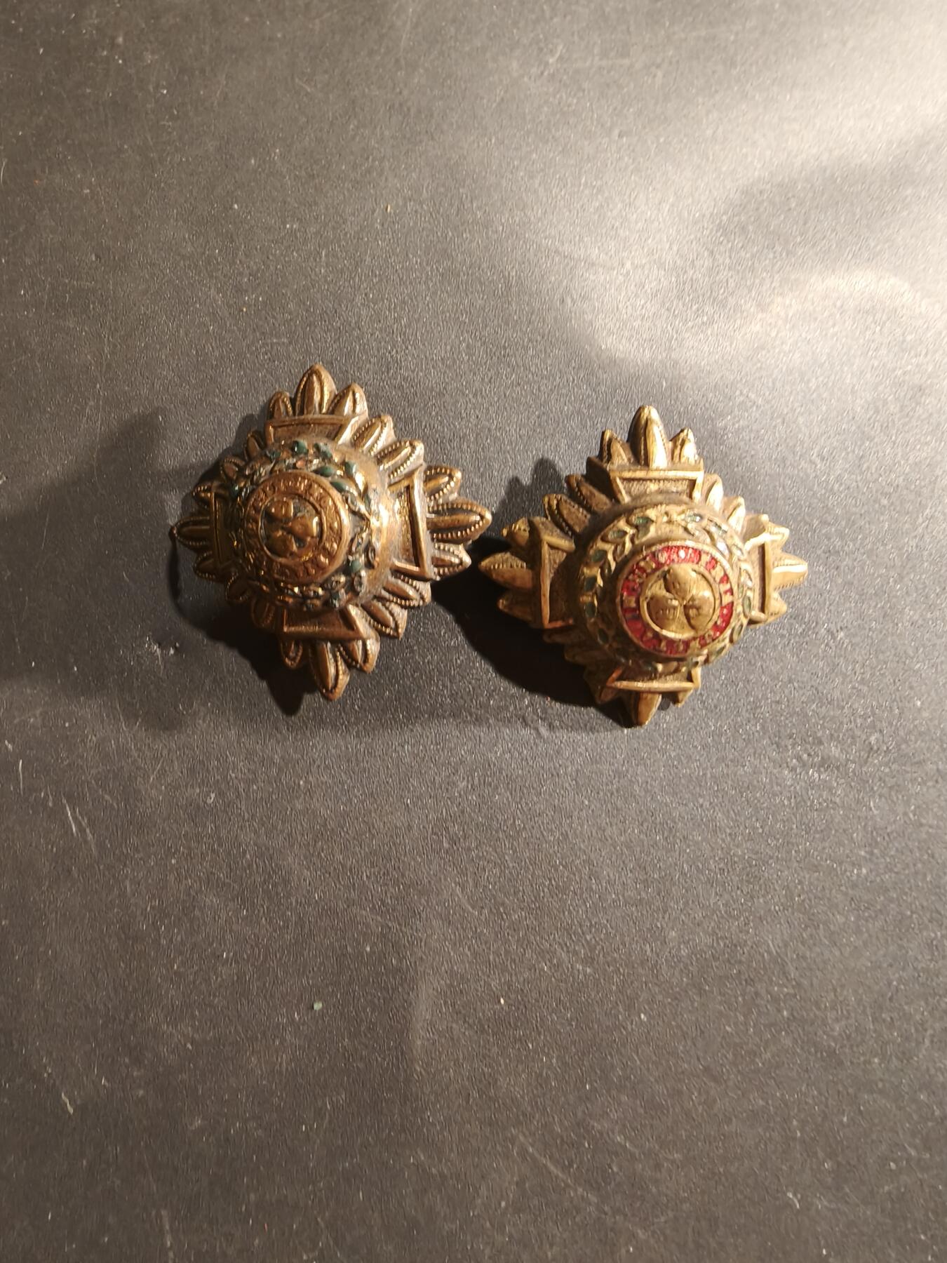 老王徽章第182期 英国军衔配饰一组     巴斯星    一战时期