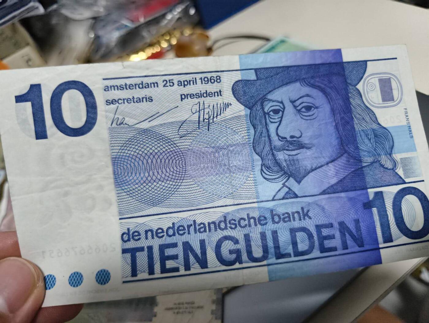 春节钱币瓷器清货捡漏拍场