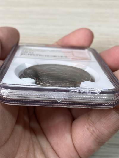 万国钱币拍卖第061期（马年首拍） NGC MS63 1928年德国魏玛共和国总统兴登堡坦能堡大捷纪念馆落成银章 精制镜面喷砂原味深五彩极美 此建筑也成为兴登堡魂归之处 在三帝国战败前 德军炸毁了此处并迁移兴登堡墓地（评级盒下方破损）