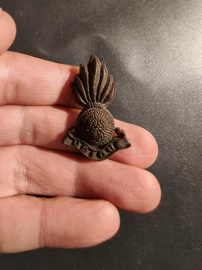 老王徽章第182期 - 英国皇家炮兵领章