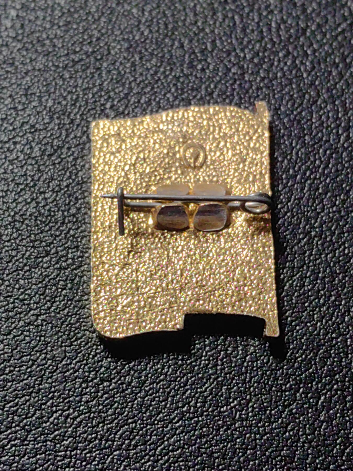 靖甫拍卖第四场 苏联乌克兰地方苏维埃代表证章 区级