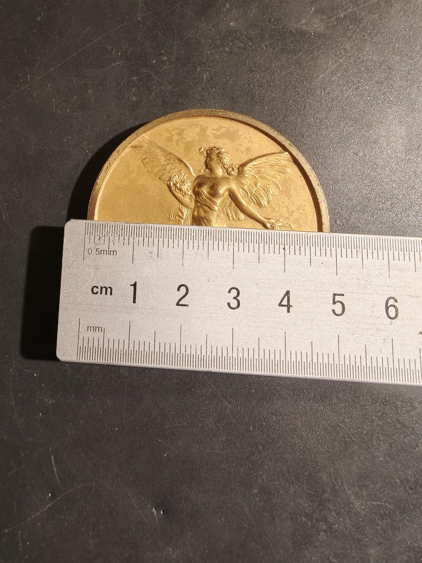 老王徽章第182期