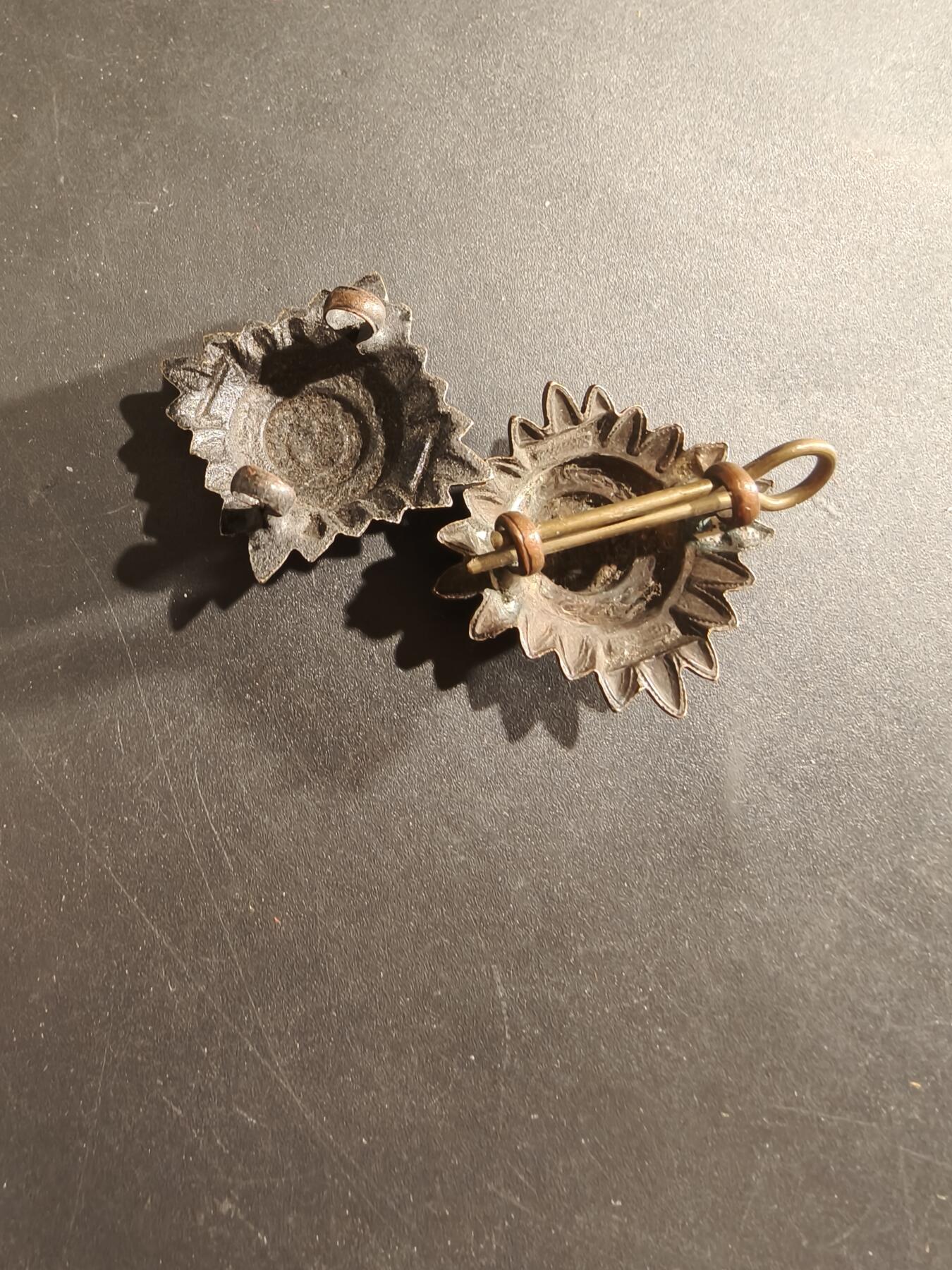 老王徽章第182期 英国军衔配饰一组     巴斯星    一战时期