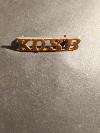 老王徽章第182期 - 英国国王苏格兰边境步兵团肩章    二战时期