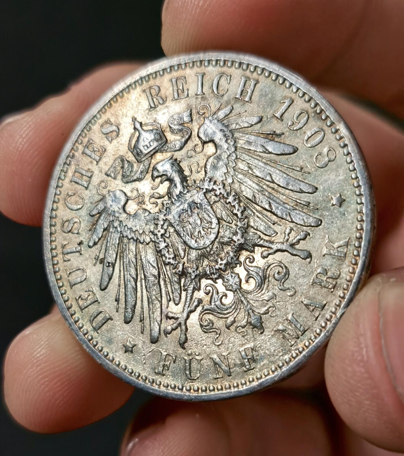 甄臻铺-世界币章拍卖（第51期），送拍享返佣金等优惠多多 1908年德国汉堡双狮盾徽长翅5马克，黄油包浆