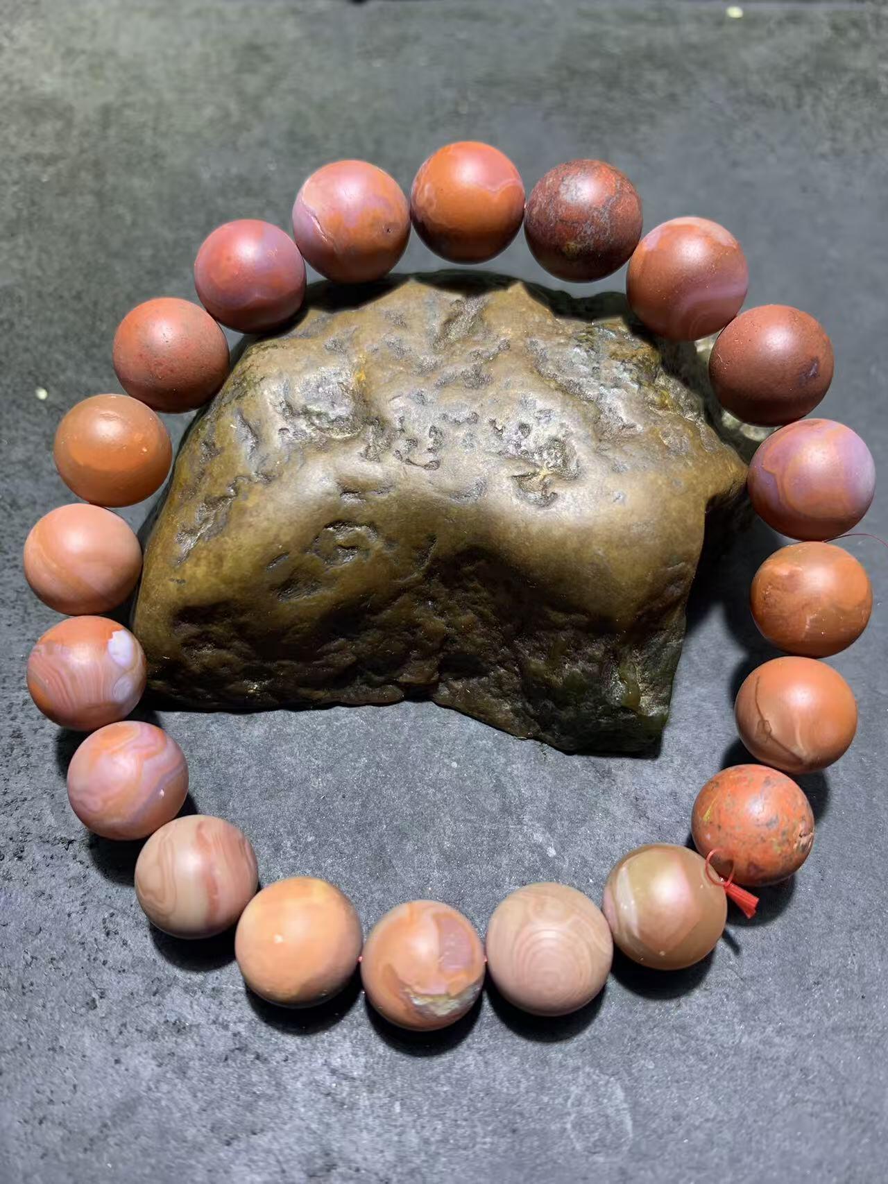 川料原皮包浆料南红玛瑙单圈手串一条，