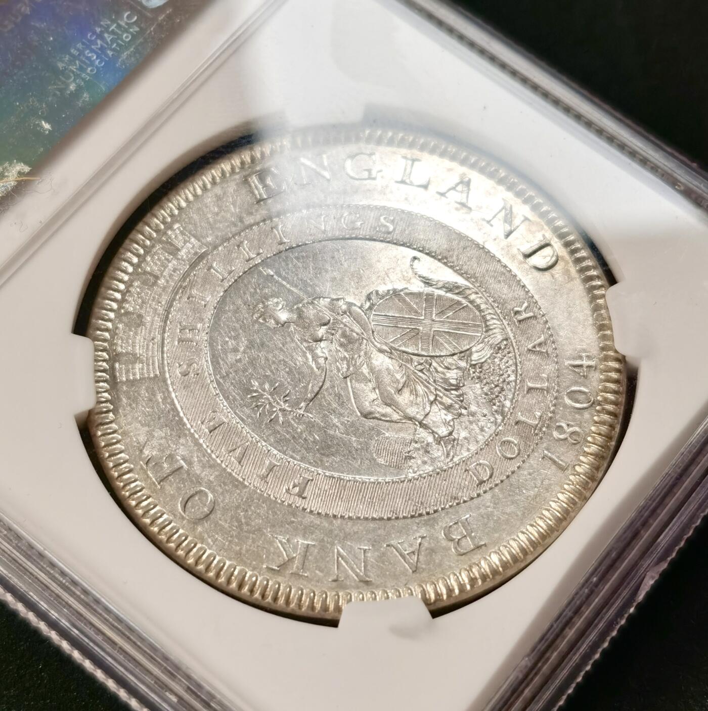 “福币呈祥”新年甄品场（直播拍卖）甄臻铺-世界币章拍卖（第50期），送拍享返佣金等优惠多多 NGC-AU53 英国1804年英格兰银行乔治三世5先令银币，细节很好