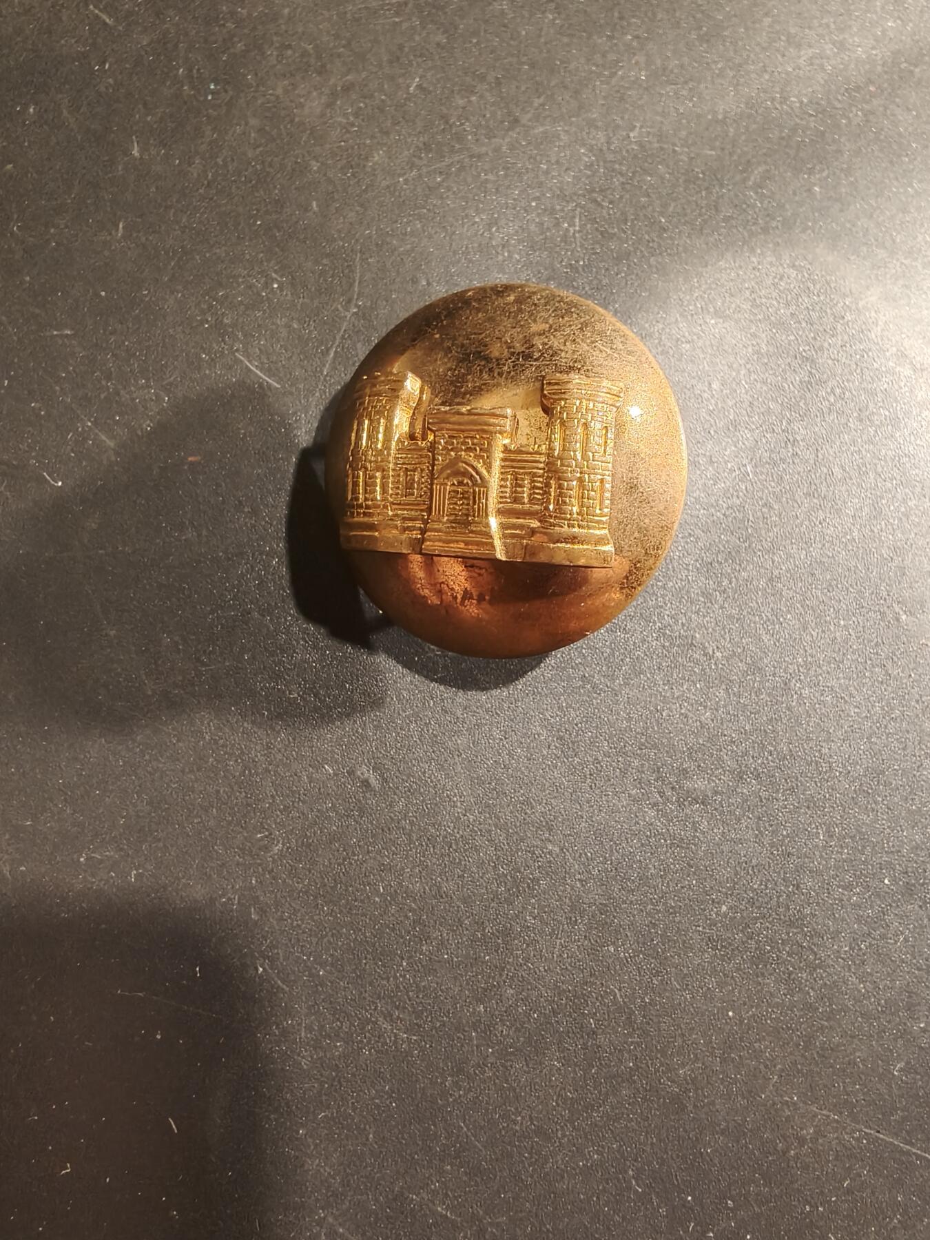 老王徽章第182期 美国工兵领章