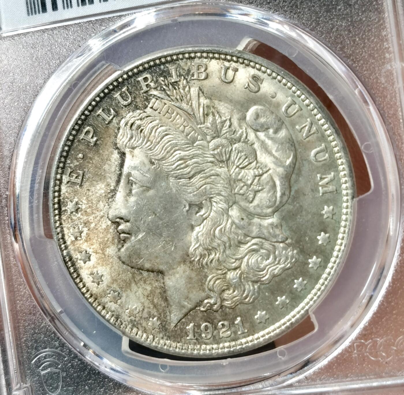 “福币呈祥”新年甄品场（直播拍卖）甄臻铺-世界币章拍卖（第50期），送拍享返佣金等优惠多多 PCGS MS63 1921年美国摩根一美元银币 包浆美品