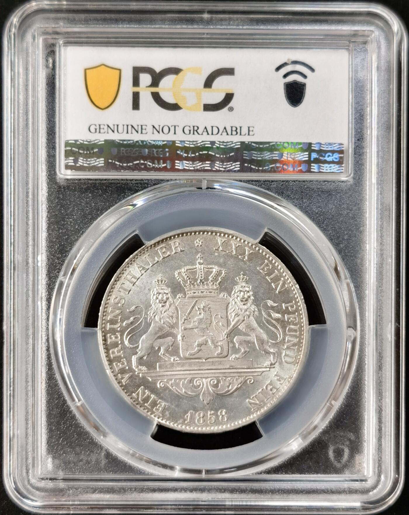 “福币呈祥”新年甄品场（直播拍卖）甄臻铺-世界币章拍卖（第50期），送拍享返佣金等优惠多多 PCGS-UNCD 1858年德国黑森-达姆施塔特小邦1泰勒，极致转光，难得的狮子脸非常清晰，低评，打出了精制的感觉