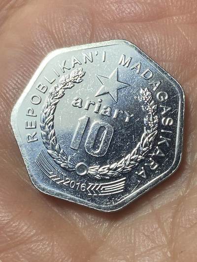 2026年第二十四场(总第一百九十三场）外国好品散币场(免佣金) - 马达加斯加🇲🇬2016年10阿里亚里