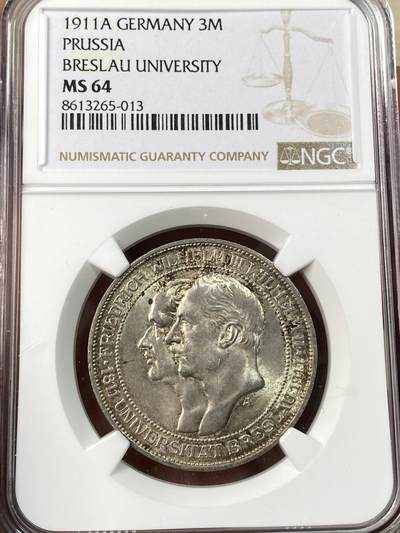 万国钱币拍卖第061期（马年首拍） - NGC MS64 1911年德国普鲁士布雷斯劳大学长翅3马克 双面转光淡彩环绕光度极佳