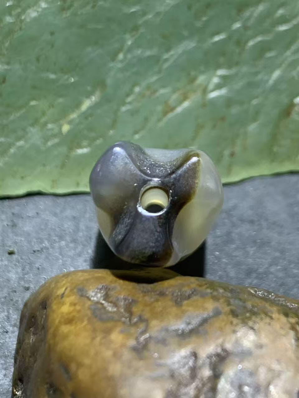 高玉化巴西玛瑙通货蛇节珠一个