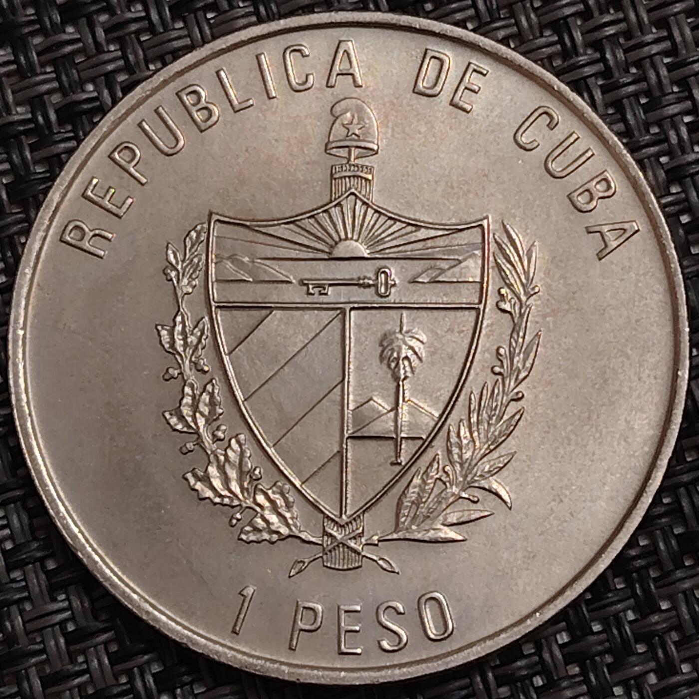 布加迪🐬～世界钱币(上海)🌾第 274 期 /  各国套币和散币 古巴🇨🇺 2002年 1比索 马克思纪念币