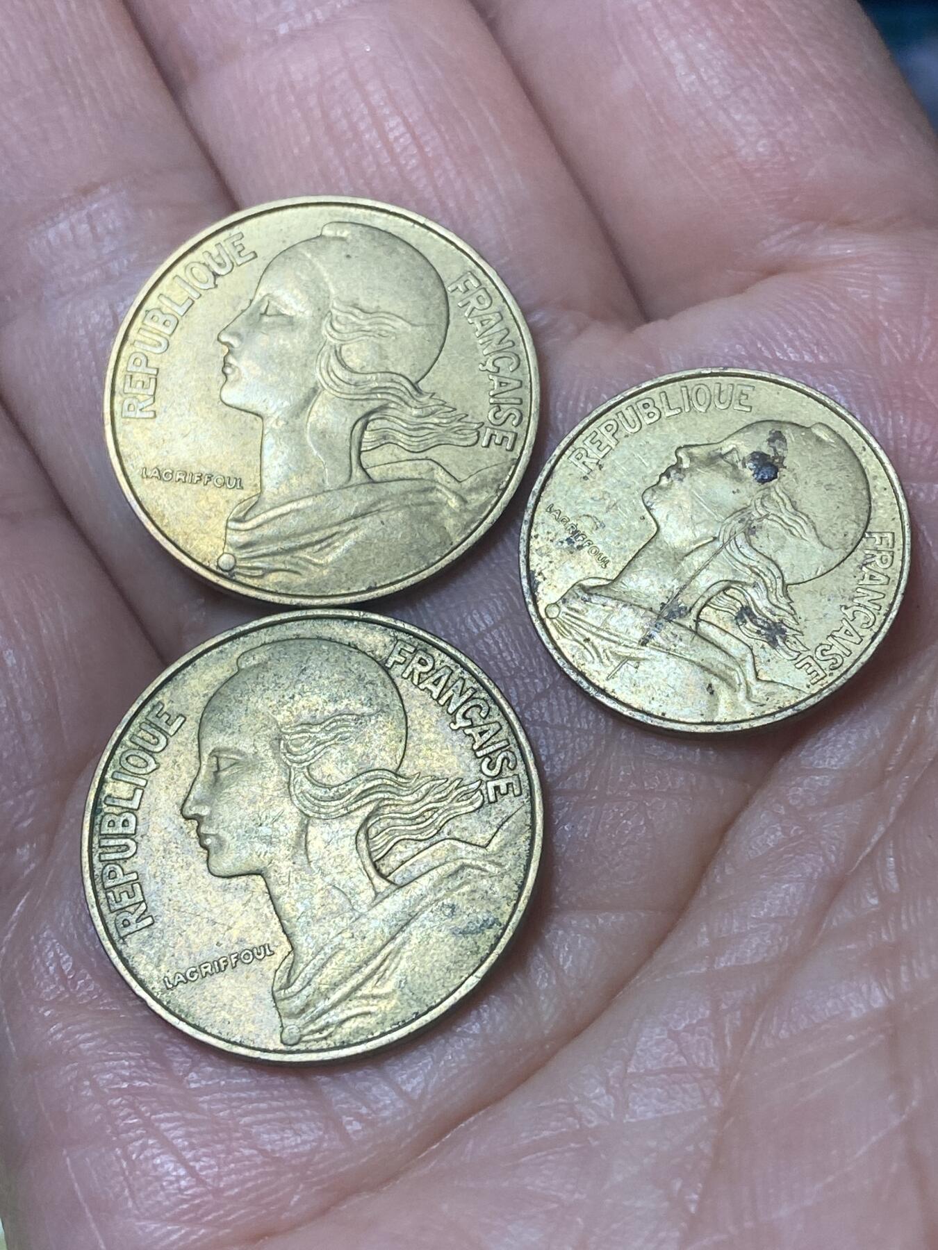 2026年第二十四场(总第一百九十三场）外国好品散币场(免佣金) 法国🇫🇷3枚：1969年70年20生丁，87年10生丁