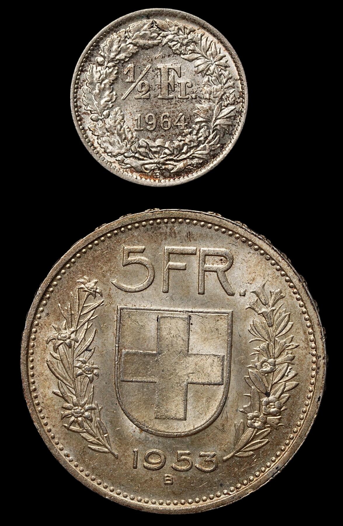 修遠堂世界钱币第105期，马年首拍 瑞士银币2枚，未流通，总重17.58g，含银83.5%