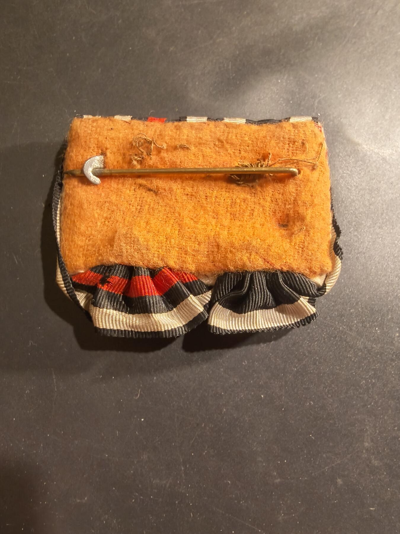 老王徽章第182期 德国一战二铁、兴登堡礼服联挂