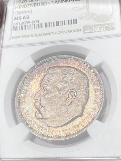 万国钱币拍卖第061期（马年首拍） NGC MS63 1928年德国魏玛共和国总统兴登堡坦能堡大捷纪念馆落成银章 精制镜面喷砂原味深五彩极美 此建筑也成为兴登堡魂归之处 在三帝国战败前 德军炸毁了此处并迁移兴登堡墓地（评级盒下方破损）