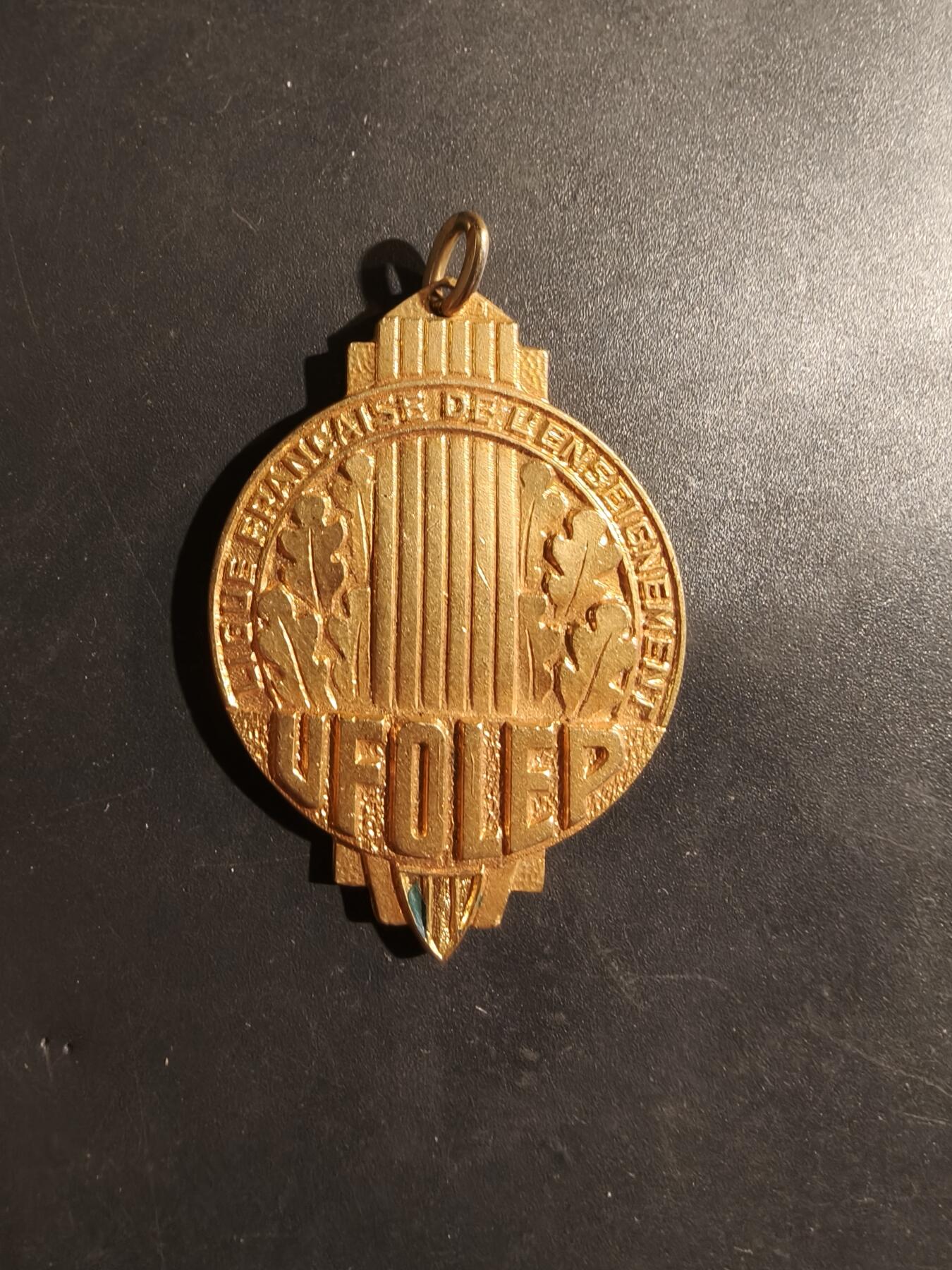 老王徽章第182期